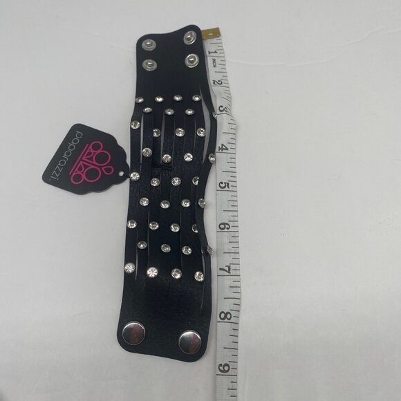 Paparazzi Jewelry Sass Square Black Bracelet Item 18 - Picture 5 of 5